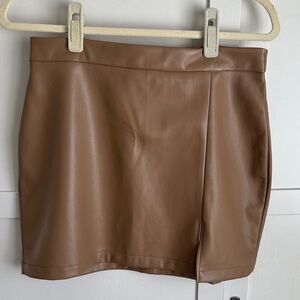 Ci Sono Faux Leather Skirt in cappuccino Brown. Size medium worn once. Slim fit.